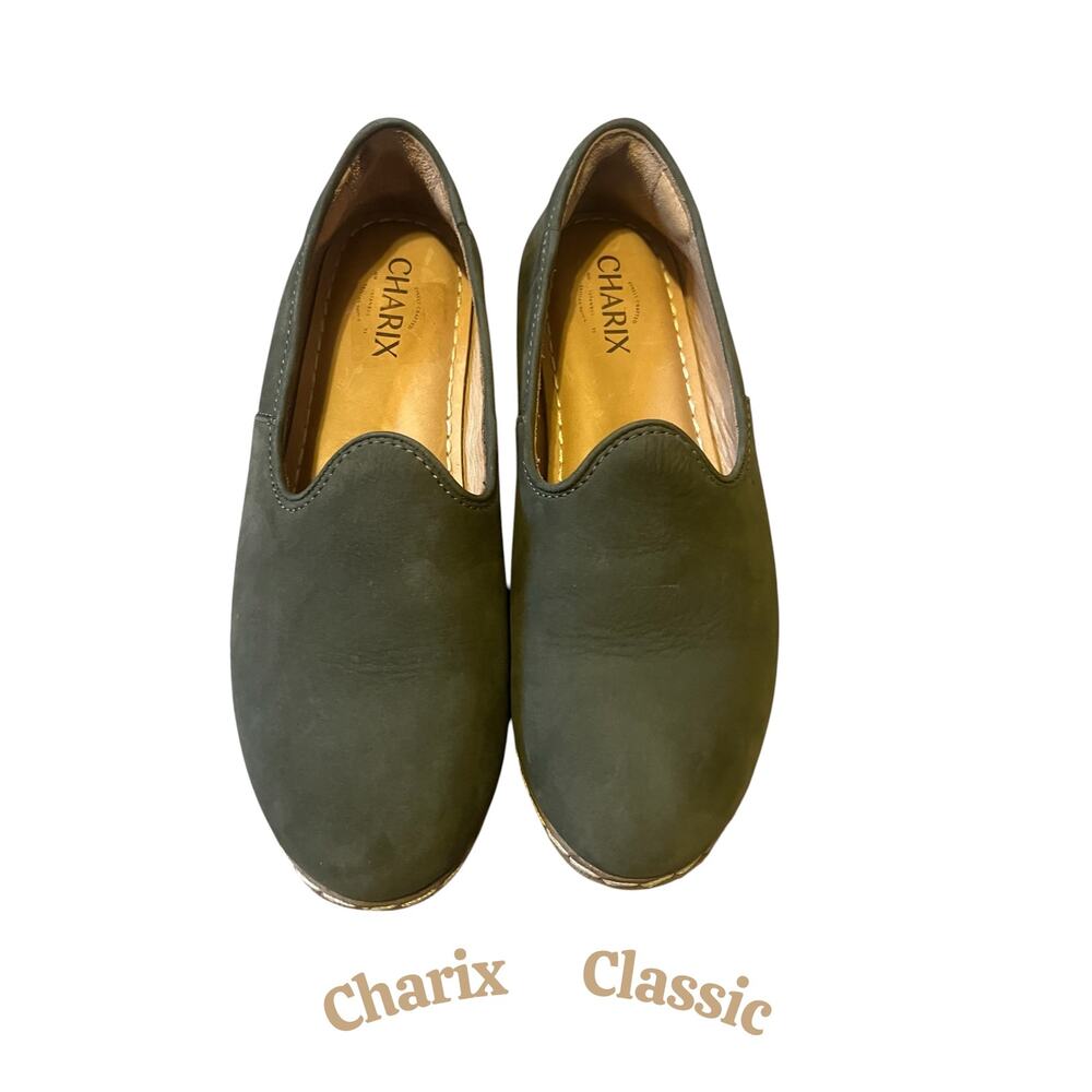 CHARIX Olive Green Suede Slip-On Loafers 40/9 Great condition!